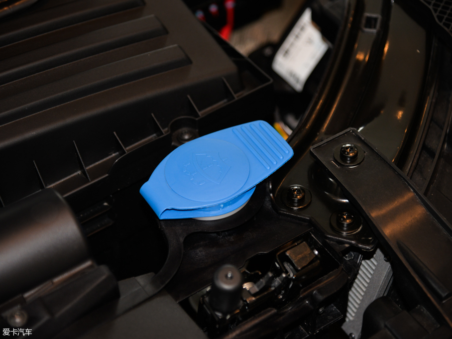 2015WQ3 35 TFSI quattro 300fo