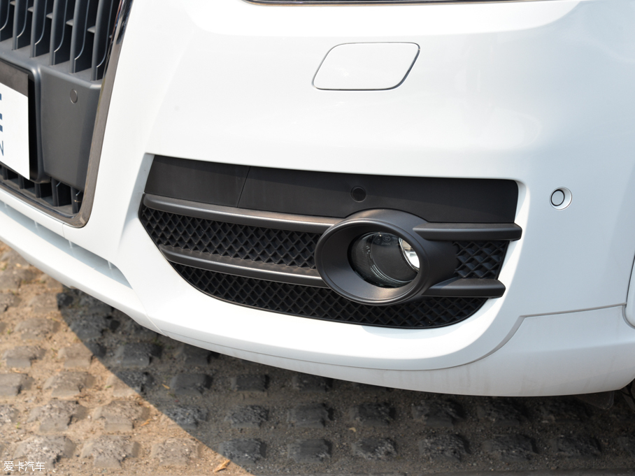 2015WQ3 35 TFSI quattro 300fo