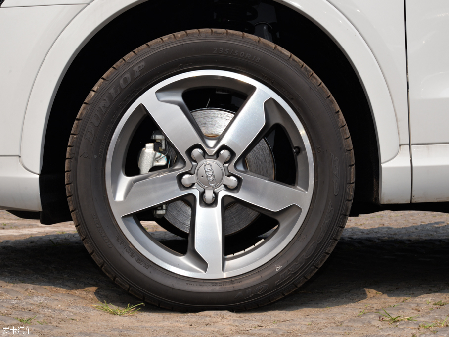 2015WQ3 35 TFSI quattro 300fo