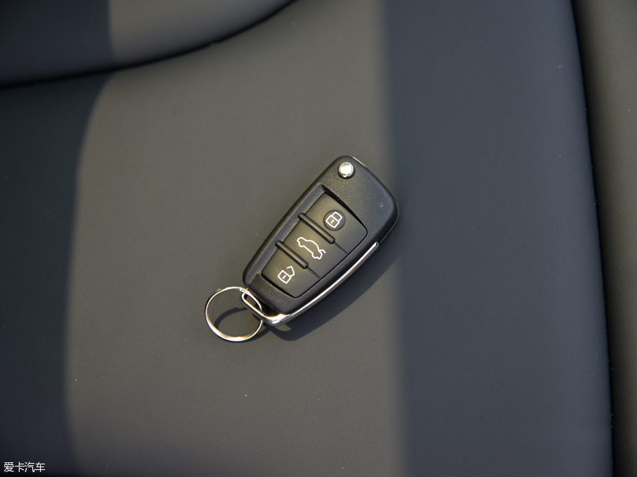 2015WQ3 35 TFSI quattro 300fo