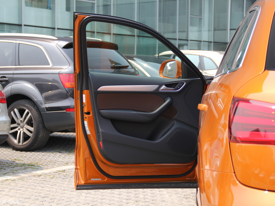 2015WQ3 35 TFSI quattro 300fo