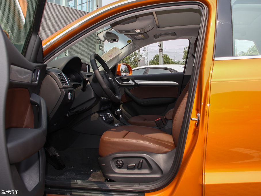 2015WQ3 35 TFSI quattro 300fo