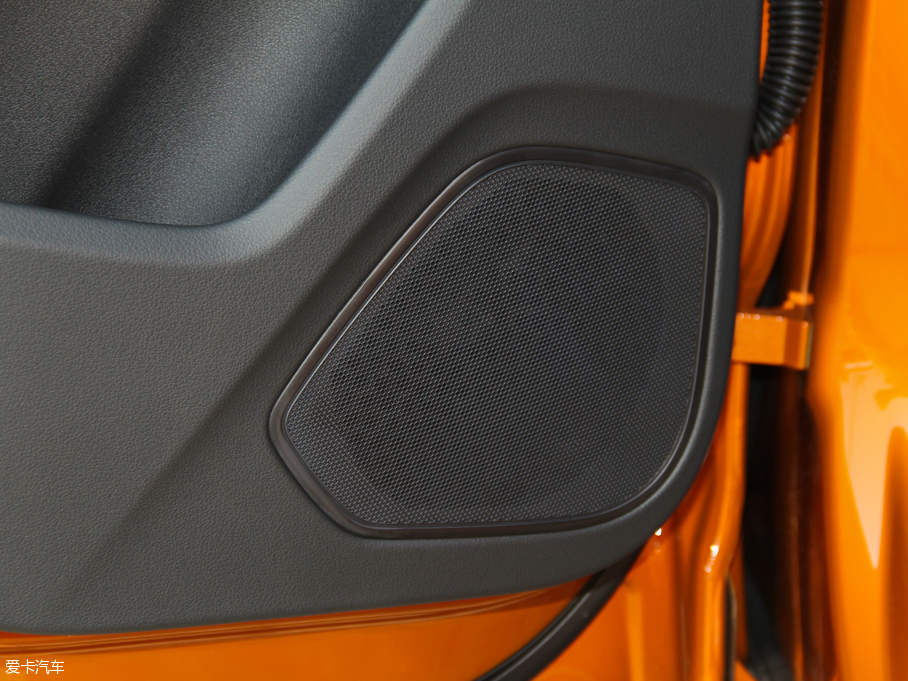 2015WQ3 35 TFSI quattro 300fo