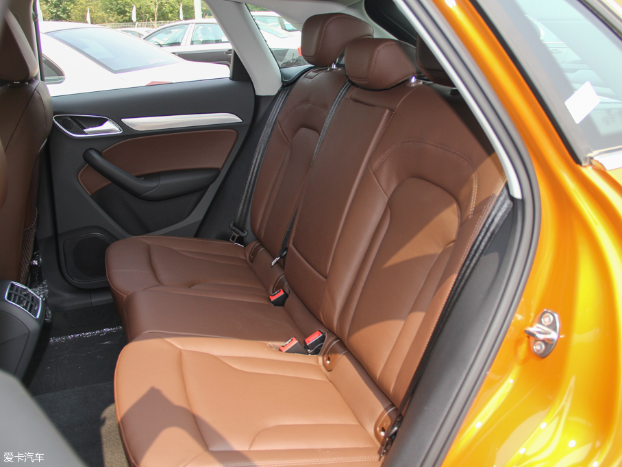 2015WQ3 35 TFSI quattro 300fo