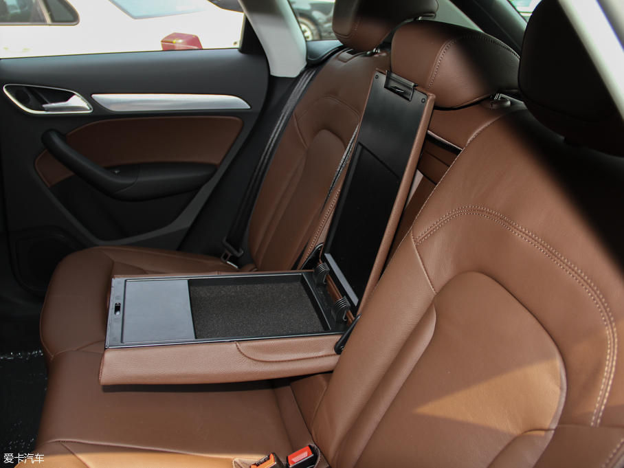 2015WQ3 35 TFSI quattro 300fo