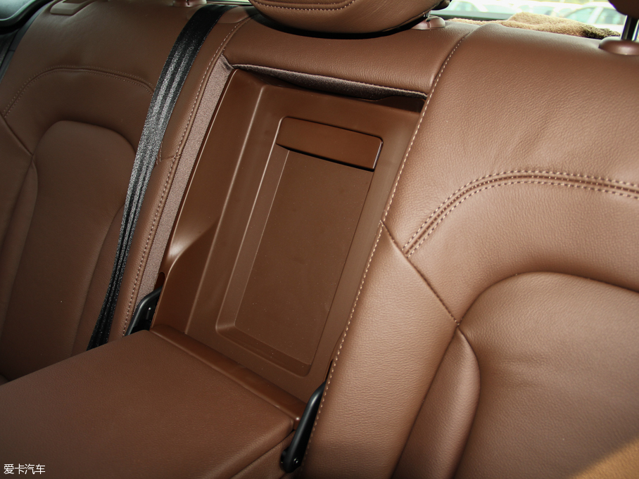 2015WQ3 35 TFSI quattro 300fo