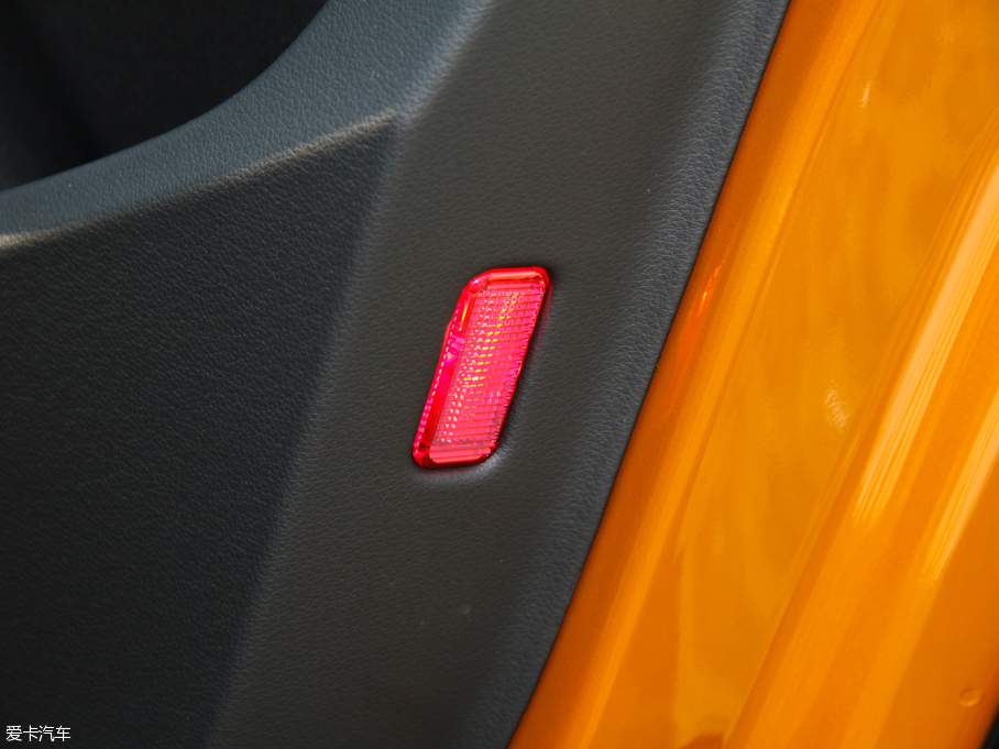 2015WQ3 35 TFSI quattro 300fo