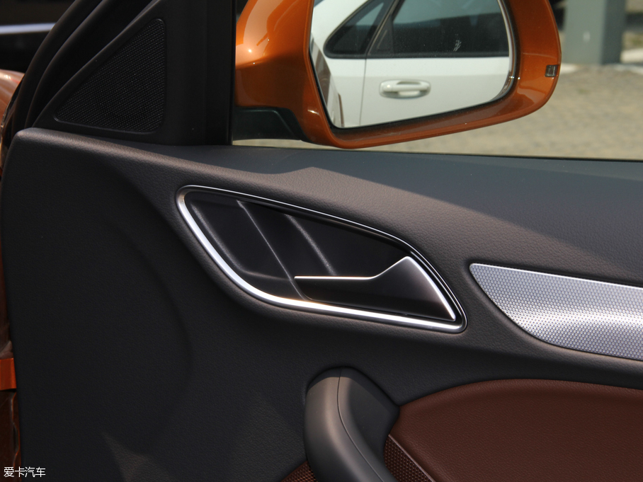 2015WQ3 35 TFSI quattro 300fo