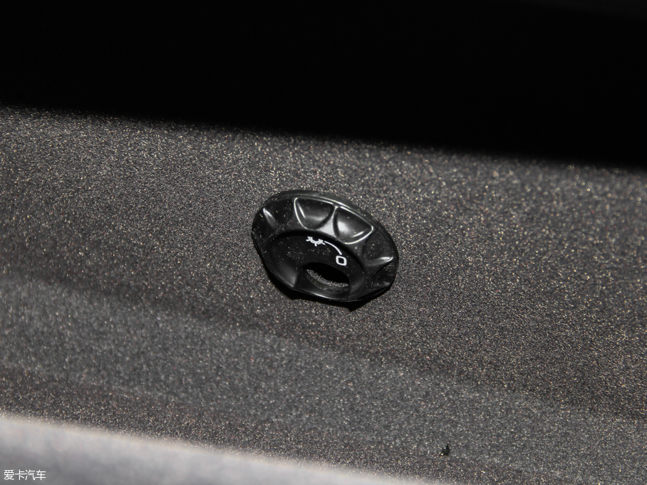 2015WQ3 35 TFSI quattro 300fo