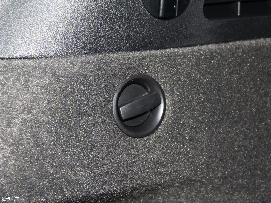 2015WQ3 35 TFSI quattro 300fo