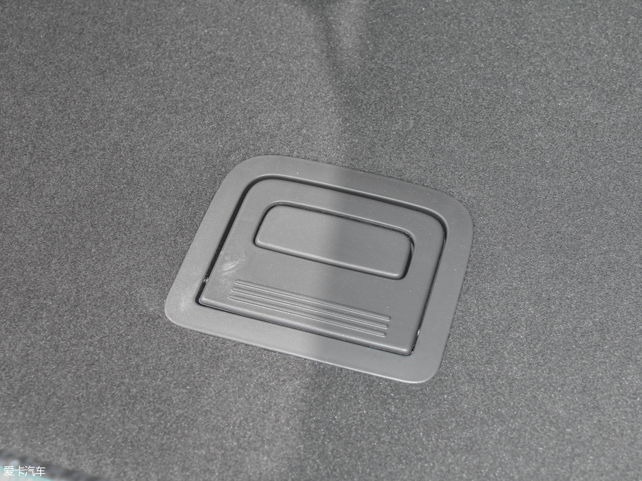 2015WQ3 35 TFSI quattro 300fo