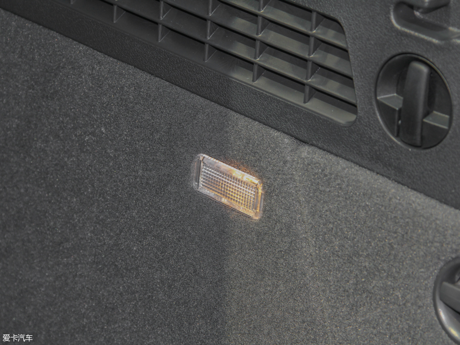 2015WQ3 35 TFSI quattro 300fo