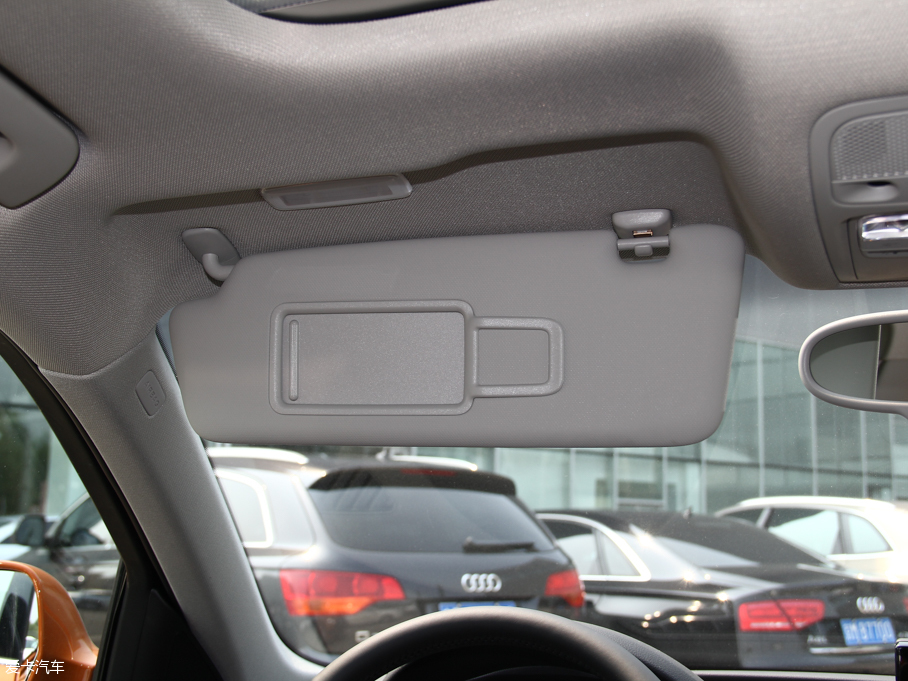 2015WQ3 35 TFSI quattro 300fo