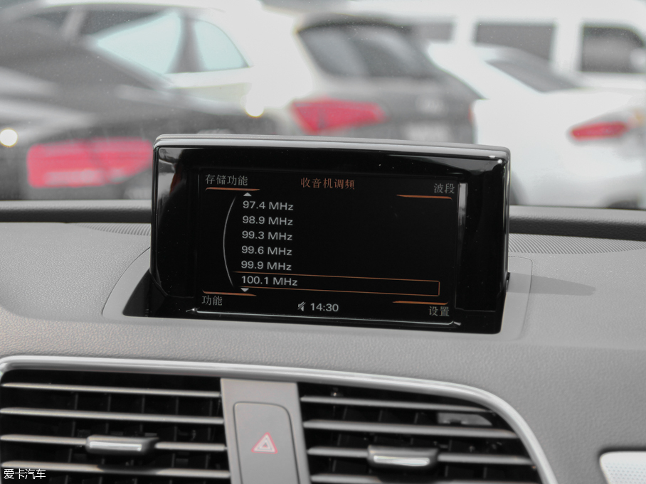 2015?yun)WQ3 35 TFSI quattro 300f(wn)o(j)