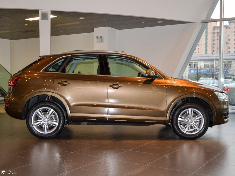 2015WQ3 35 TFSI quattro g