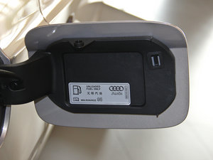 201535 TFSI quattro m ^