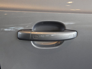 201535 TFSI quattro m ^