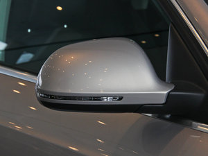 201535 TFSI quattro m ^