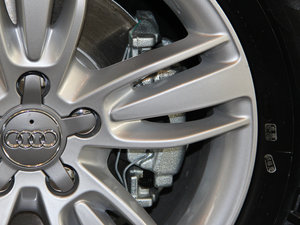 201535 TFSI quattro m ^