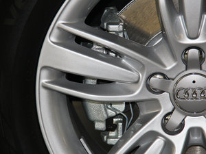 201535 TFSI quattro m ^