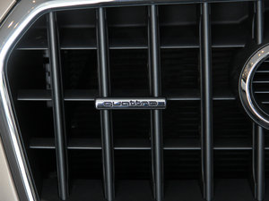 201535 TFSI quattro m ^