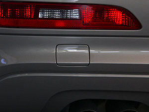 201535 TFSI quattro m ^