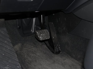 201535 TFSI quattro m п؅^