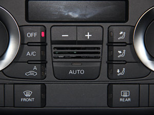 201535 TFSI quattro m п؅^