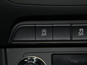 201535 TFSI quattro m п؅^