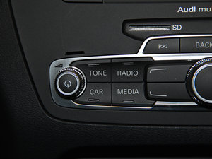 201535 TFSI quattro m п؅^