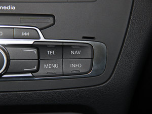 201535 TFSI quattro m п؅^