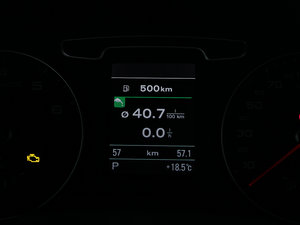 201535 TFSI quattro m п؅^