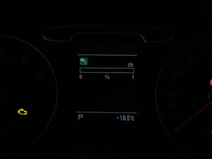 201535 TFSI quattro m п؅^