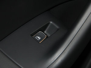 2015款35 TFSI quattro 舒适型 中控区