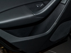 201535 TFSI quattro g(sh) g