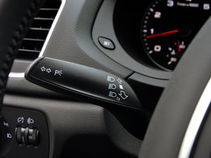 2015款30 TFSI 标准型 中控区