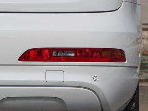 201535 TFSI quattro A ^