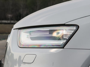 201535 TFSI quattro A ^