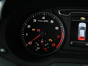 201535 TFSI quattro A п؅^(q)