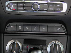 201535 TFSI quattro A п؅^