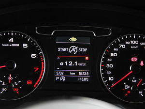 201535 TFSI quattro A п؅^