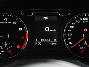 201535 TFSI quattro A п؅^