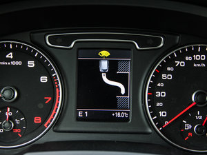 201535 TFSI quattro A п؅^