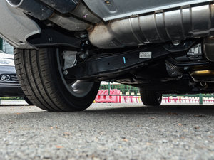 201540 TFSI quattro A (ji)^