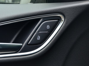 201540 TFSI quattro A g