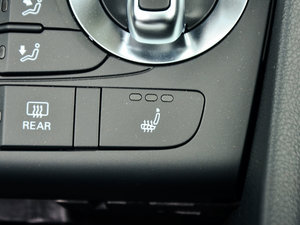 201540 TFSI quattro A п؅^