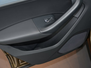 201535 TFSI quattro 300fo g