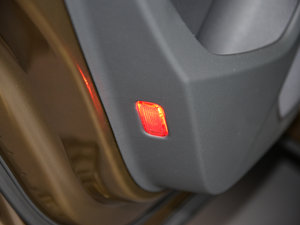 201535 TFSI quattro 300f(wn)o(j) g