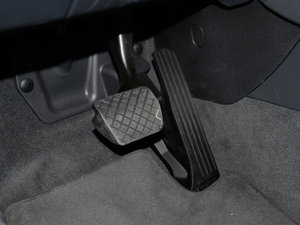 201535 TFSI quattro 300fo п؅^