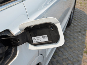 201535 TFSI quattro 300fo ^